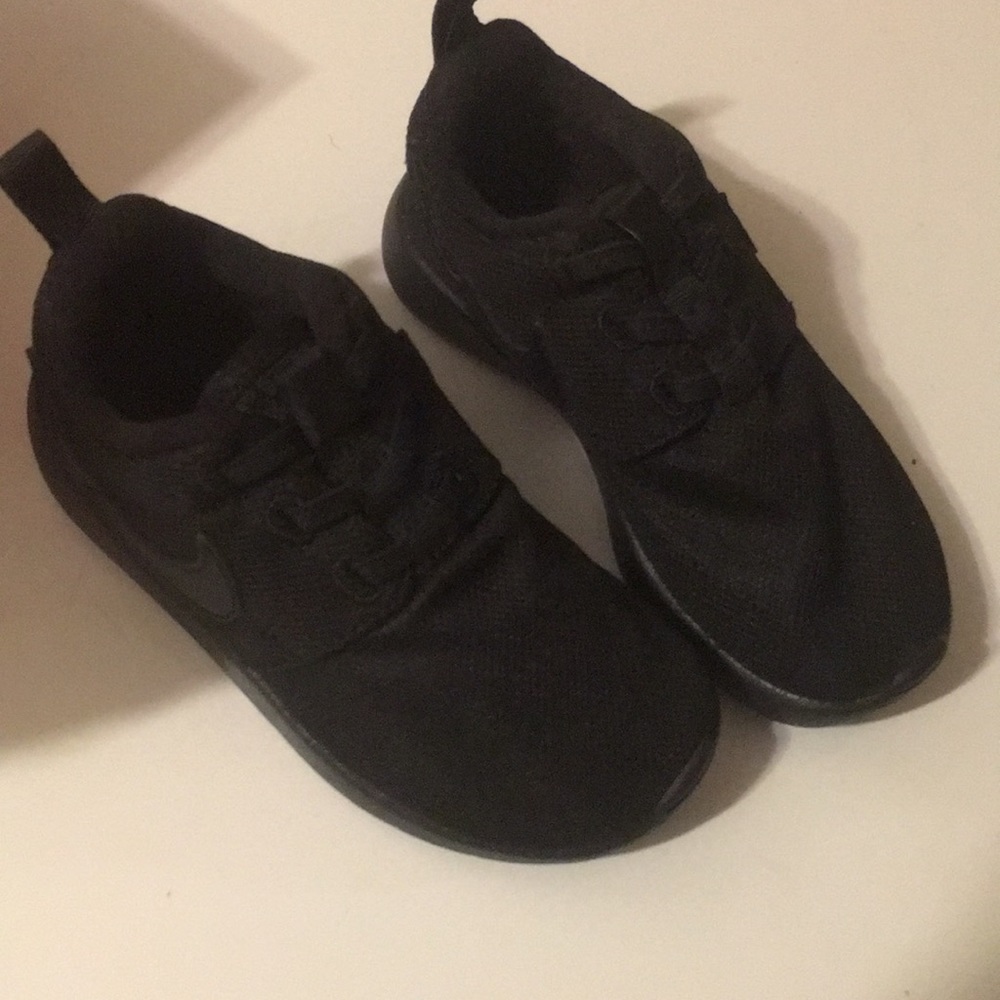 Toddler Nike Roshe one